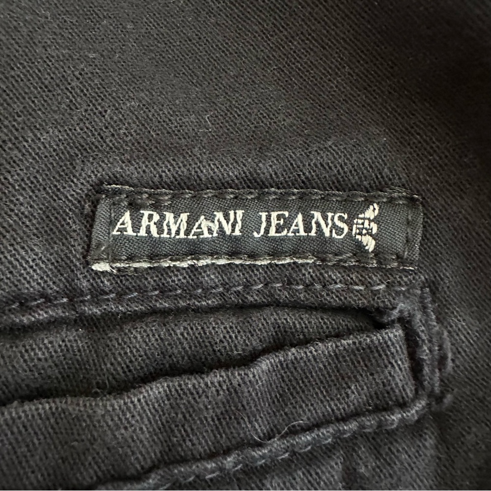 Armani Jeans Faded Black Flat Front Shorts Size: 36 - Picture 8 of 9